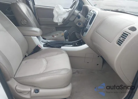 2006 Mercury Mariner from USA, damaged, VIN 4M2CU561X6KJ00127